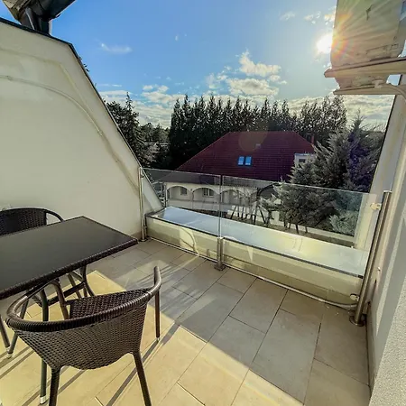 Golden Coast Apartament *